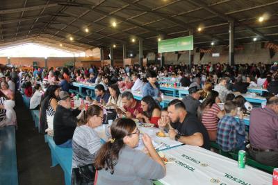 AlmoÃ§o da Escola Padre Gerson foi sucesso em Laranjeiras do Sul (09/07)