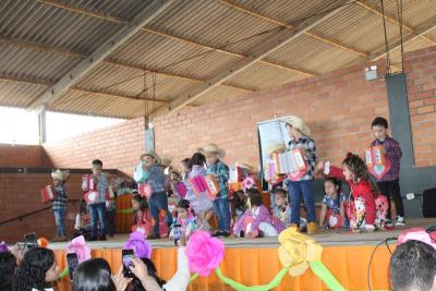 AlmoÃ§o da Escola Padre Gerson foi sucesso em Laranjeiras do Sul (09/07)