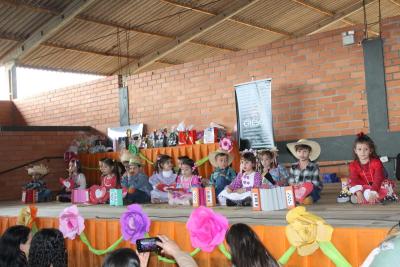 AlmoÃ§o da Escola Padre Gerson foi sucesso em Laranjeiras do Sul (09/07)