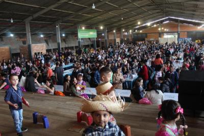 AlmoÃ§o da Escola Padre Gerson foi sucesso em Laranjeiras do Sul (09/07)