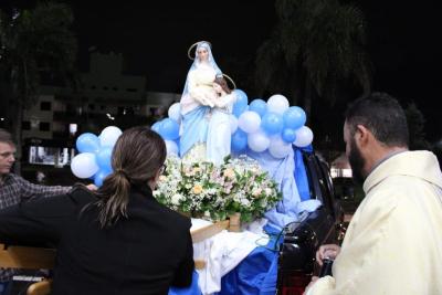 Centenas de FiÃ©is participaram da Abertura das Novenas em louvor a SantÂ´Ana