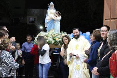 Centenas de FiÃ©is participaram da Abertura das Novenas em louvor a SantÂ´Ana