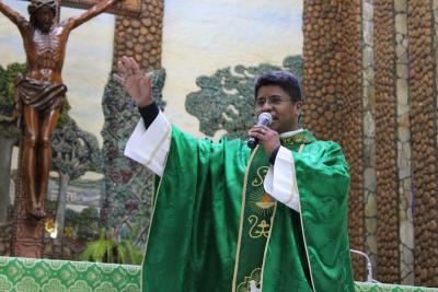 4Âº Dia da Novena da Padroeira SantÂ´Ana, teve a participaÃ§Ã£o da ParÃ³quia Imaculada ConceiÃ§Ã£o do Porto Barreiro