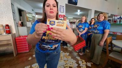 MOVELAR/TOK LAR de Laranjeiras do Sul realizou o 1Âº Sorteio dos vale-compras da promoÃ§Ã£o TOK PRÃŠMIOS.