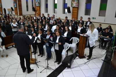 6Âº dia da Novena em louvor a Padroeira SantÂ´Ana teve a participaÃ§Ã£o da ParÃ³quia do Virmond