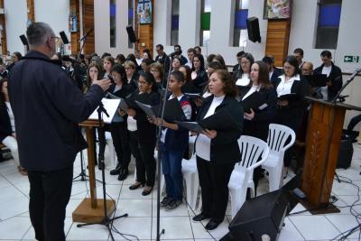 6Âº dia da Novena em louvor a Padroeira SantÂ´Ana teve a participaÃ§Ã£o da ParÃ³quia do Virmond
