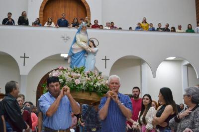 7Âº dia da Novena em Louvor a Padroeira SantÂ´Ana teve benÃ§Ã£o especial para os Carpinteiros e Marceneiros.