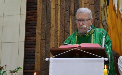 8Âº dia da Novena em louvor a Padroeira SantÂ´Ana reuniu centenas de fiÃ©is e teve benÃ§Ã£o especial para as crianÃ§as