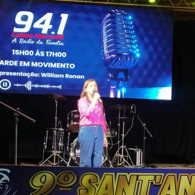 Segunda noite do 9Â° Santâ€™Ana Fest tambÃ©m lota pavilhÃ£o da matriz