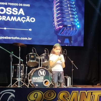 Segunda noite do 9Â° Santâ€™Ana Fest tambÃ©m lota pavilhÃ£o da matriz