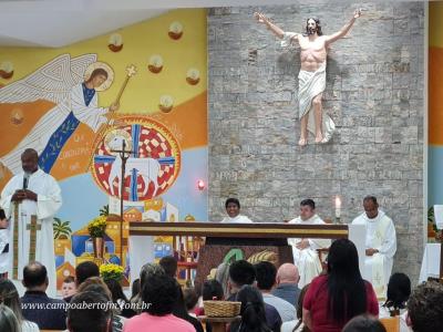 Em Porto Barreiro, Padre Marco AurÃ©lio celebra 15 anos de sacerdÃ³cio