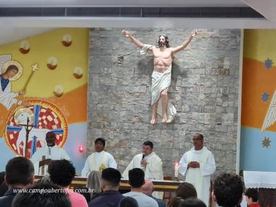 Em Porto Barreiro, Padre Marco AurÃ©lio celebra 15 anos de sacerdÃ³cio
