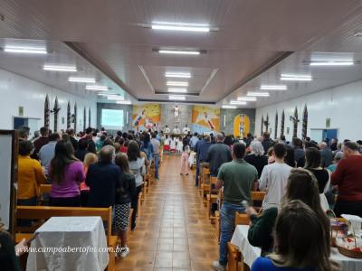 Em Porto Barreiro, Padre Marco AurÃ©lio celebra 15 anos de sacerdÃ³cio