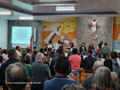 Em Porto Barreiro, Padre Marco AurÃ©lio celebra 15 anos de sacerdÃ³cio