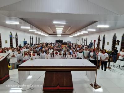 Em Porto Barreiro, Padre Marco AurÃ©lio celebra 15 anos de sacerdÃ³cio