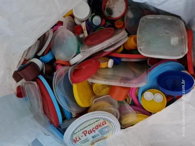 Projeto Tampinha reciclada gratidÃ£o compartilhada toma proporÃ§Ãµes jamais imaginadas pelos seus idealizadores