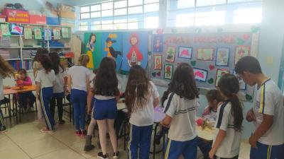 LS: Escola AluÃ­sio Maier realizou exposiÃ§Ã£o dos brinquedos confeccionados com sucatas
