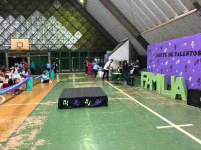 LS: Escola Florindo Pellizari realizou a 1Âª Noite de Talentos