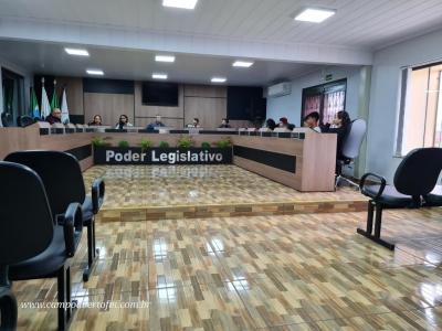 Alunos do Centro da Juventude de Laranjeiras do Sul visitaram a cÃ¢mara de vereadores