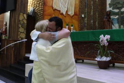 LS: Missa de AÃ§Ã£o de GraÃ§as em louvor aos 10 anos da OrdenaÃ§Ã£o Sacerdotal do Padre SebastiÃ£o Gulart reuniu centenas de fiÃ©is