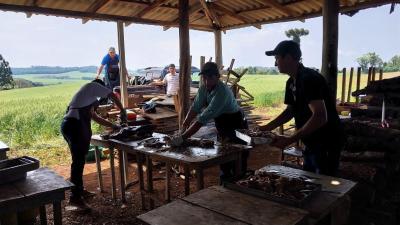 Comunidade Santa Rita do Porto Barreiro realizou o 13º Costelão