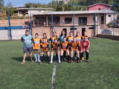 10 equipes participam da 1Âª Copa Garotas em Campo 