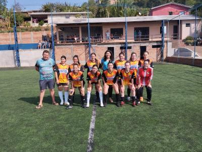 10 equipes participam da 1Âª Copa Garotas em Campo 
