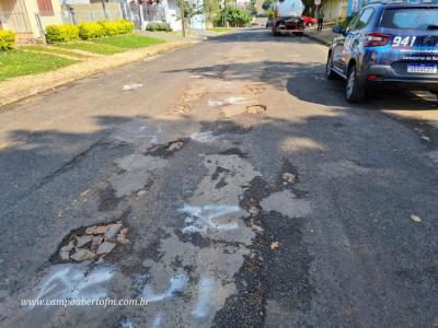 OperaÃ§Ã£o Tapa-Buracos estÃ¡ a todo vapor contemplando ruas do anel central e bairros de Laranjeiras do Sul