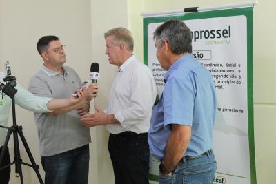 COPROSSEL recebe diplomaÃ§Ã£o da Assembleia Legislativa do Estado do ParanÃ¡