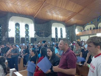 3ÂºDia da Novena de Nossa Senhora Aparecida em Laranjeiras do Sul foi marcada pela emoÃ§Ã£o