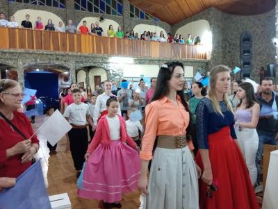 Bispo Dom Amilton presidiu o 4Âº dia da Novena de Nossa Senhora Aparecida em Laranjeiras do Sul