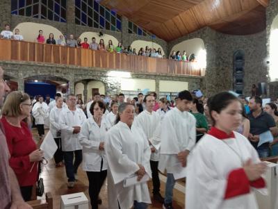 Bispo Dom Amilton presidiu o 4Âº dia da Novena de Nossa Senhora Aparecida em Laranjeiras do Sul