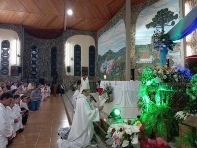 Bispo Dom Amilton presidiu o 4Âº dia da Novena de Nossa Senhora Aparecida em Laranjeiras do Sul