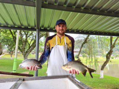 EstÃ¡ acontecendo a Feira do Peixe Vivo em Laranjeiras do Sul