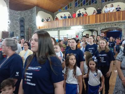 8Âº Dia da Novena de Aparecida em Laranjeiras do Sul teve benÃ§Ã£o para os professores e funcionÃ¡rios pÃºblicos