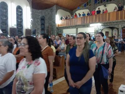 8Âº Dia da Novena de Aparecida em Laranjeiras do Sul teve benÃ§Ã£o para os professores e funcionÃ¡rios pÃºblicos