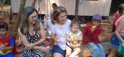 Aconteceu neste domingo (15) a Festa das CrianÃ§as na Vila Somensi