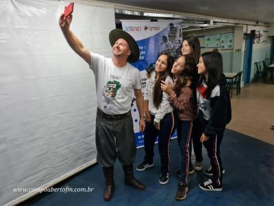 RÃ¡dios Planalto de Passo Fundo realizam â€œProjeto do Rio Grande ao Pantanalâ€ e sÃ£o recebidos pela Campo Aberto FM