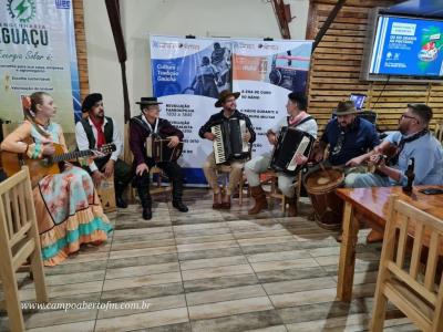 RÃ¡dios Planalto de Passo Fundo realizam â€œProjeto do Rio Grande ao Pantanalâ€ e sÃ£o recebidos pela Campo Aberto FM