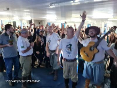 RÃ¡dios Planalto de Passo Fundo realizam â€œProjeto do Rio Grande ao Pantanalâ€ e sÃ£o recebidos pela Campo Aberto FM