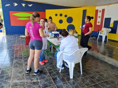 Unidades de saÃºde de Laranjeiras do Sul estÃ£o abertas neste sÃ¡bado no dia D da Campanha de MultivacinaÃ§Ã£o