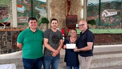 SantuÃ¡rio realizou a entrega da ContribuiÃ§Ã£o Premiada da Festa de Nossa Senhora Aparecida de Laranjeiras do Sul