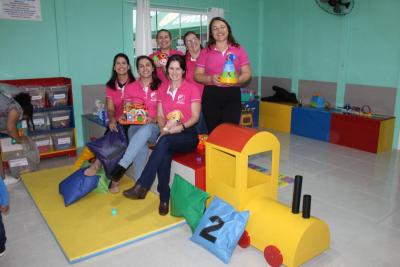 COPROSSEL - Programa de lideranÃ§a Feminina beneficia CrianÃ§as do S.O.S