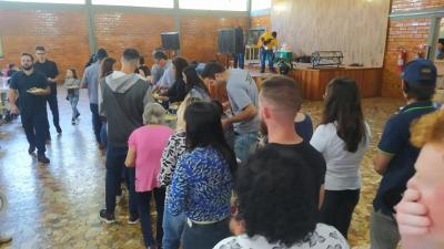 LS: Festa de Frei GalvÃ£o superou as expectativas e comercializou mais de 400 almoÃ§os