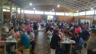 LS: Festa de Frei GalvÃ£o superou as expectativas e comercializou mais de 400 almoÃ§os