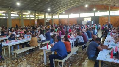 LS: Festa de Frei GalvÃ£o superou as expectativas e comercializou mais de 400 almoÃ§os