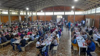LS: Festa de Frei GalvÃ£o superou as expectativas e comercializou mais de 400 almoÃ§os