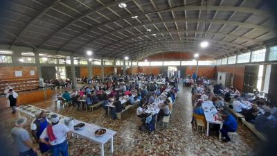 LS: Festa de Frei GalvÃ£o superou as expectativas e comercializou mais de 400 almoÃ§os