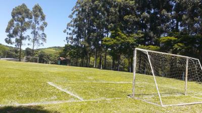 Neste domingo (5), duas partidas abriram o 13Âº Campeonato de Futebol do Recanto Esportivo 