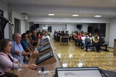 Jovens Vereadores sÃ£o empossados na CÃ¢mara de Laranjeiras do Sul